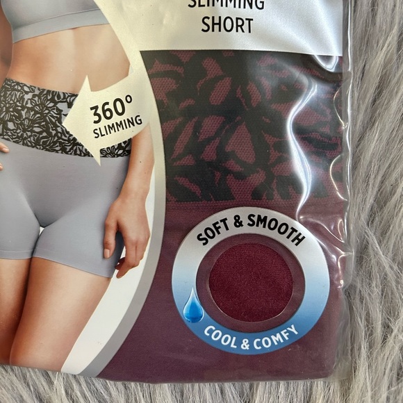 Jockey Everyday Slimming Shapewear Women‎ Size Medium Soft Stretchy Short - Picture 3 of 5